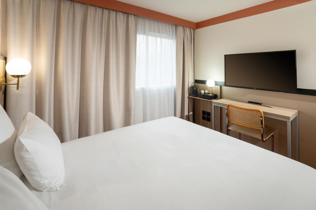 Sure Hotel By Best Western Caen Memorial Εξωτερικό φωτογραφία