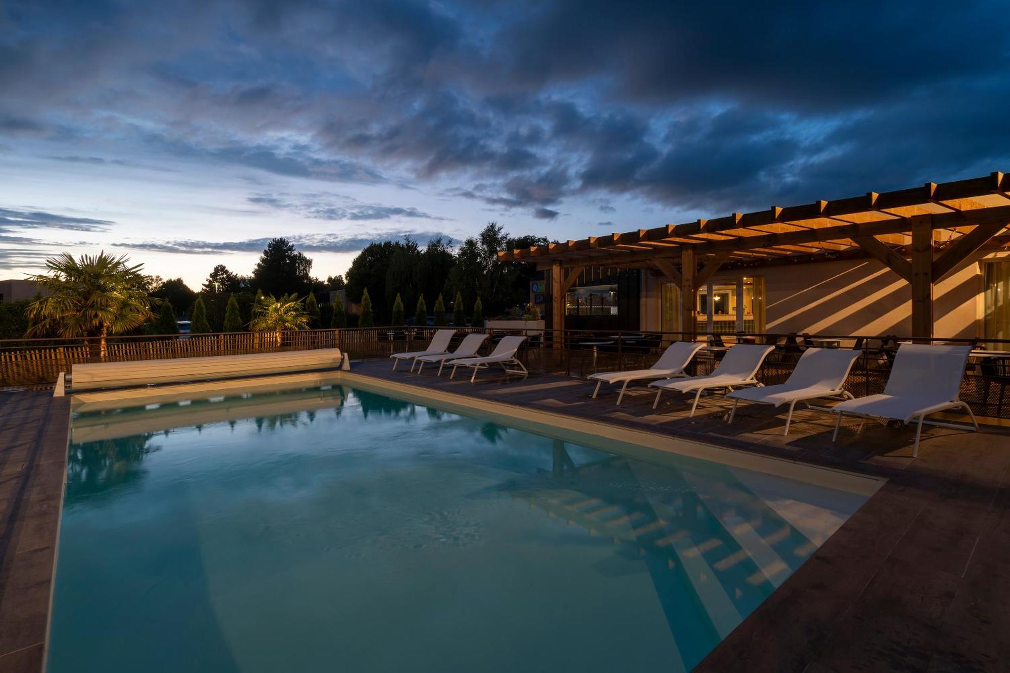 Sure Hotel By Best Western Caen Memorial Εξωτερικό φωτογραφία